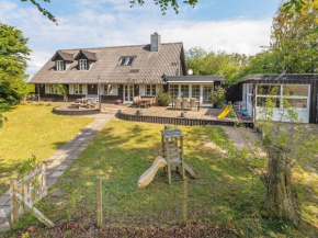 19 person holiday home in L gst r